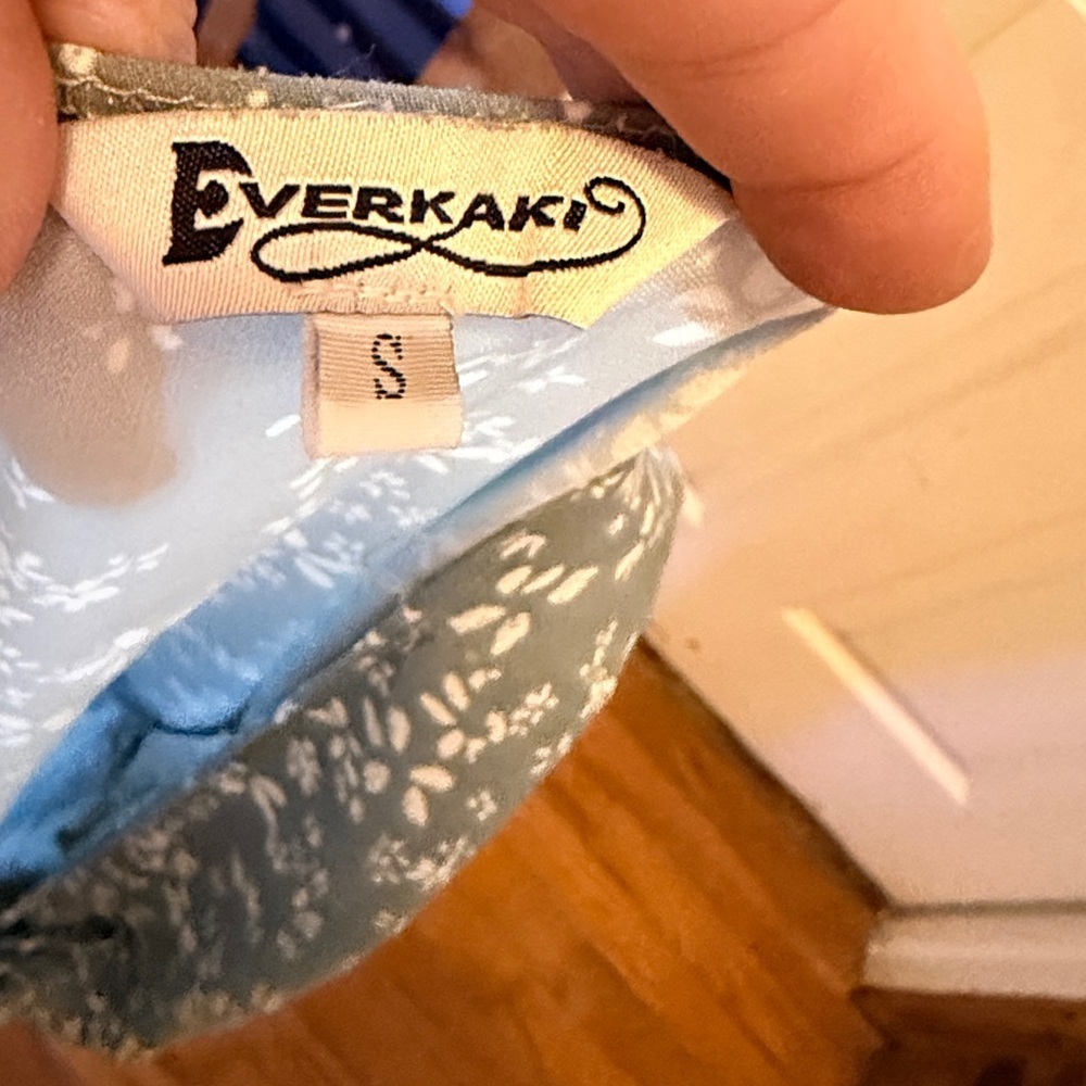 Everkaki Maternity Top - Picture 5 of 6